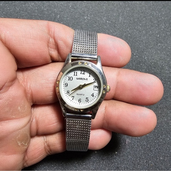 Watch-It Ladies Date Just Quartz Watch MLN3023 Silver Tone Working - Picture 1 of 8